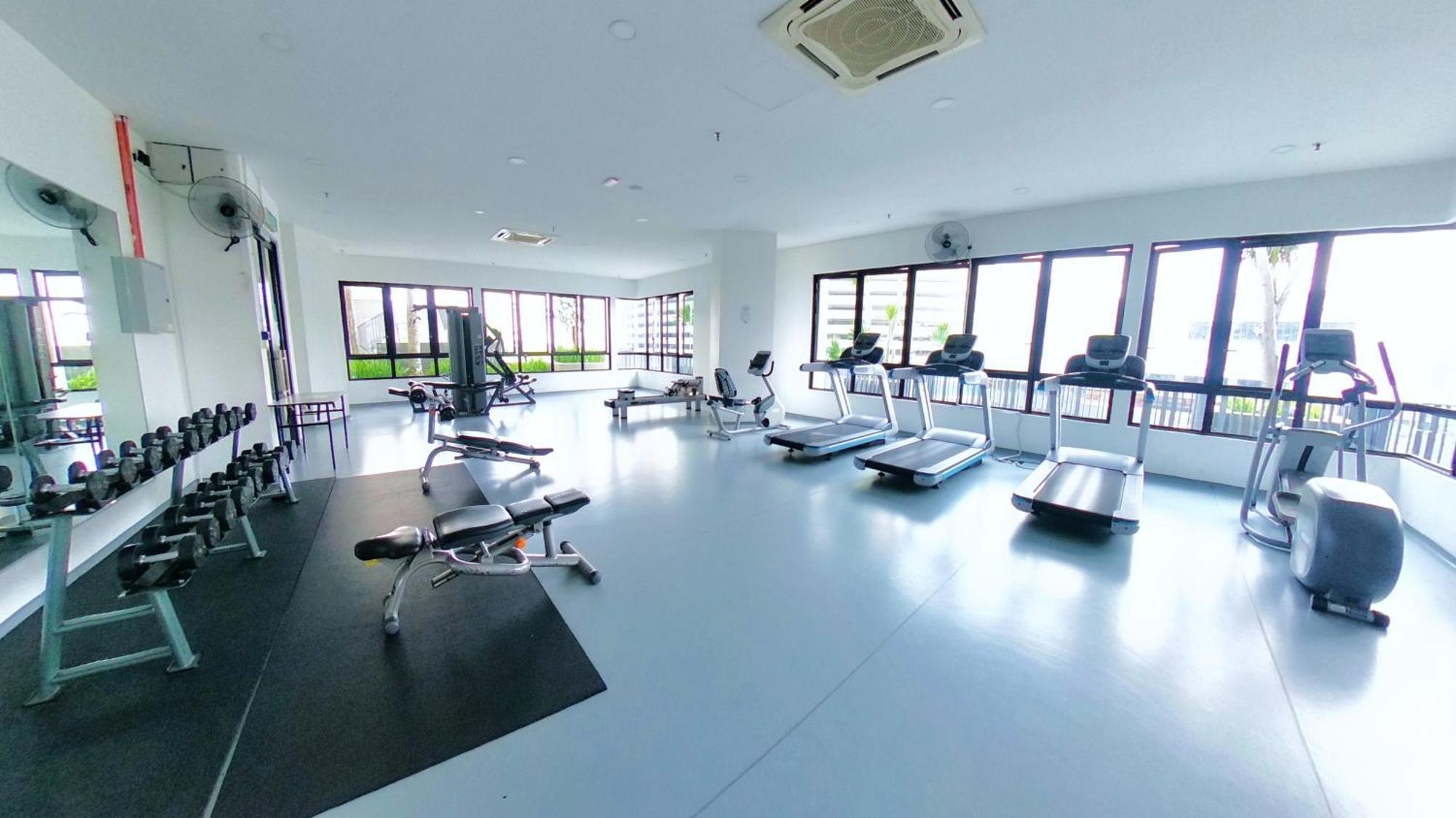 9Pax 2R2B Family Suite, I-City, I-Suite, Hyde, Beside Theme Park, Wifi 50-55" Smart Tv Shah Alam Luaran gambar