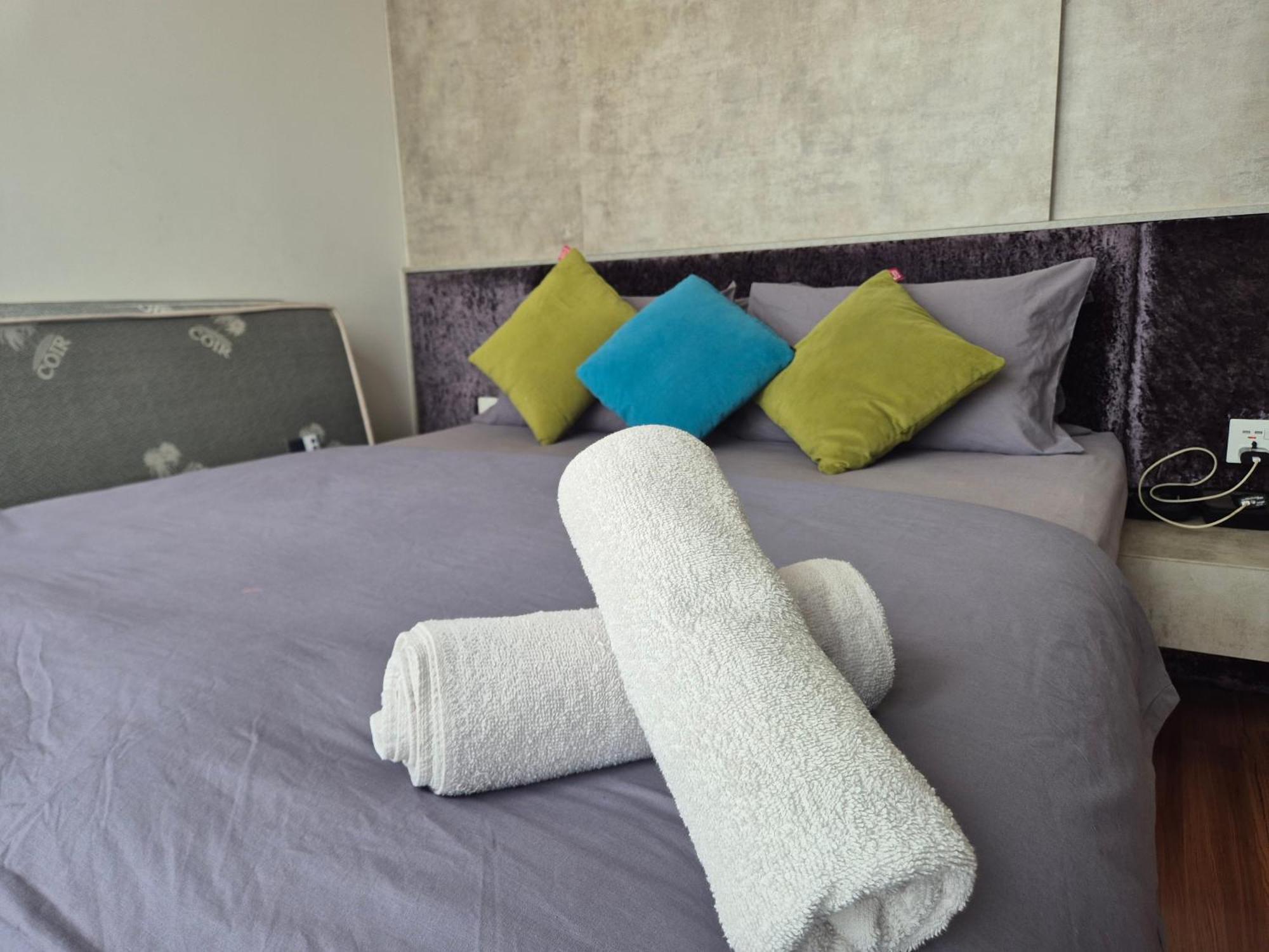 9Pax 2R2B Family Suite, I-City, I-Suite, Hyde, Beside Theme Park, Wifi 50-55" Smart Tv Shah Alam Luaran gambar